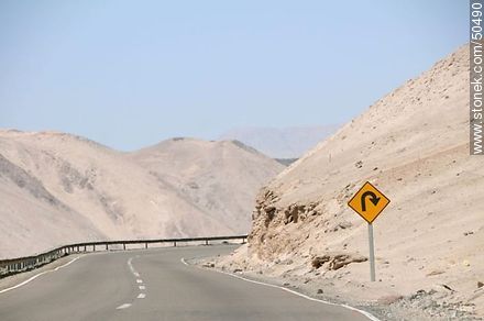 Very dangerous curve - Chile - Others in SOUTH AMERICA. Photo #50490