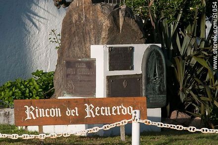 Corner of Remembrance at the Yacht Club Punta del Este - Punta del Este and its near resorts - URUGUAY. Photo #51054