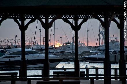 Sunset in the port - Punta del Este and its near resorts - URUGUAY. Photo #51032