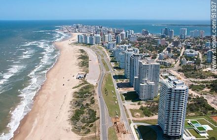 Aerial photo of Brava beach and promenade.Towers Tiburón 3, Lobos and Le Parc in the foreground. - Punta del Este and its near resorts - URUGUAY. Photo #51337