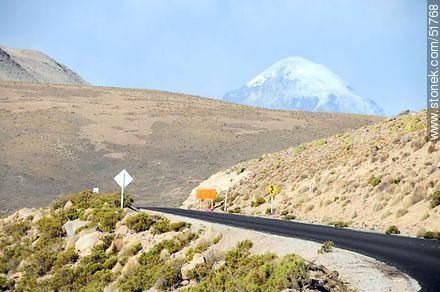 Highland mountains. Parinacota volcano's peak. - Chile - Others in SOUTH AMERICA. Photo #51768