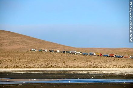 Bolivian trucks waiting to enter Chile. - Chile - Others in SOUTH AMERICA. Photo #51714