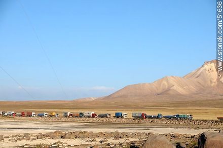 Bolivian trucks waiting to enter Chile. - Chile - Others in SOUTH AMERICA. Photo #51636
