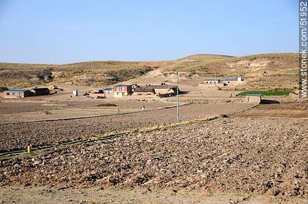 Población en el altiplano boliviano. Ruta 1. - Bolivia - Otros AMÉRICA del SUR. Foto No. 51952