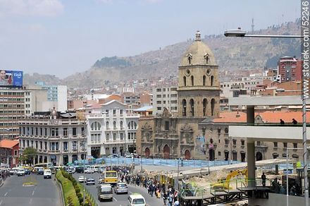 Avenida Mariscal Santa Cruz and San Francisco church - Bolivia - Others in SOUTH AMERICA. Photo #52246
