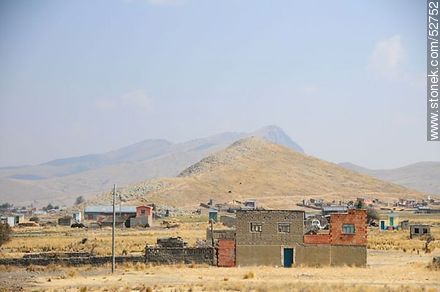 Comunidad agraria en Ruta 2. Altitud: 3958m snm - Bolivia - Otros AMÉRICA del SUR. Foto No. 52752
