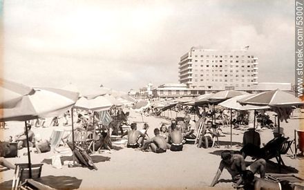 Old Photo of Brava beach of Punta del Este. In the background, the building Punta del Este - Punta del Este and its near resorts - URUGUAY. Photo #53007