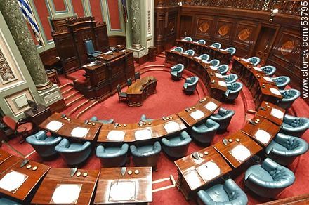 Cámara de Senadores de la República - Departamento de Montevideo - URUGUAY. Foto No. 53795