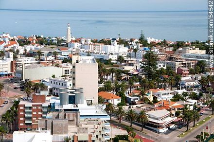 Rambla Artigas, calle El Foque, hotel Concorde y faro de Punta del Este - Punta del Este y balnearios cercanos - URUGUAY. Foto No. 54542