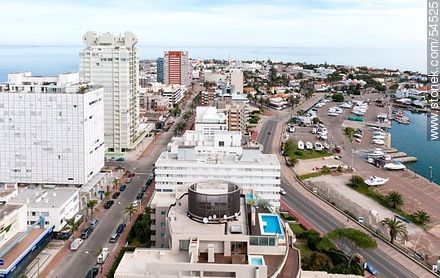 Avenida Gorlero, torre Fontemar, rambla Artigas y puerto de Punta del Este - Punta del Este y balnearios cercanos - URUGUAY. Foto No. 54525