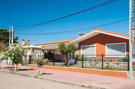 House in the street Zufriategui - Department of Maldonado - URUGUAY. Photo #55206