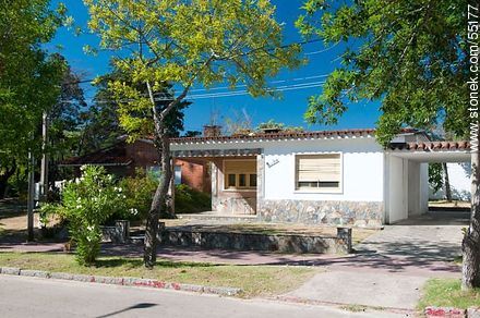 House in Misiones street. - Department of Maldonado - URUGUAY. Photo #55177
