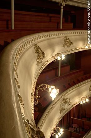 Balcones del teatro Bartolomé Macció. - Departamento de San José - URUGUAY. Foto No. 55505
