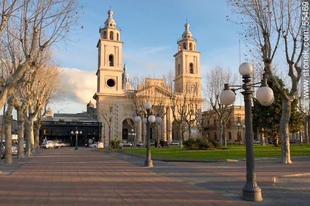 Catedral de San José al atardecer. - Departamento de San José - URUGUAY. Foto No. 55469