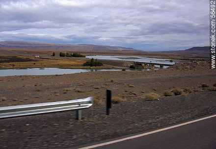 Río La Leona próximo al lago Argentino -  - ARGENTINA. Foto No. 56492