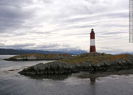 Lighthouse Les Éclaireurs, the end of the world in the Beagle Channel -  - ARGENTINA. Photo #56852