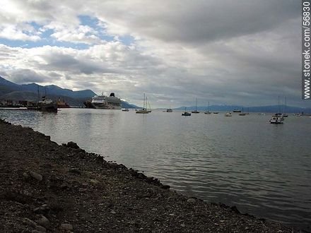 Port of Ushuaia -  - ARGENTINA. Photo #56830