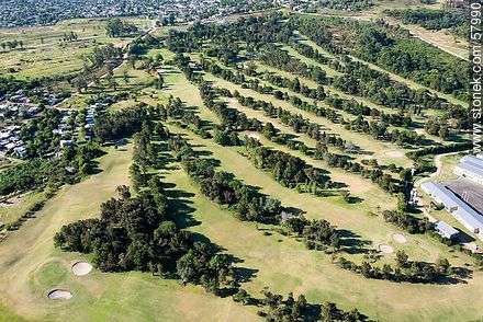 Vista aérea del club de golf del Cerro - Departamento de Montevideo - URUGUAY. Foto No. 57990