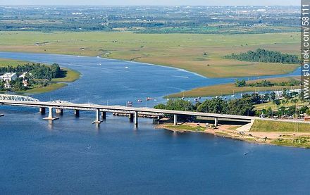 Puentes de la ruta 1 sobre el río Santa Lucía - Departamento de Montevideo - URUGUAY. Foto No. 58111
