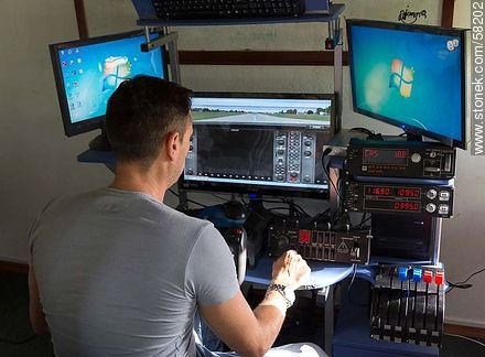 Simulador de vuelo en Melilla -  - IMÁGENES VARIAS. Foto No. 58202