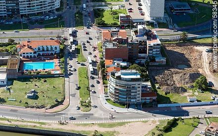 Aerial view of the Avenida Luis Alberto de Herrera and the Rambla Armenia. Banco Comercial Club - Department of Montevideo - URUGUAY. Photo #58345