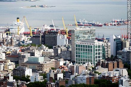 Aerial view of the Executive Tower, Mapfre building, Ciudadela building, Banco Central. Port - Department of Montevideo - URUGUAY. Photo #58465