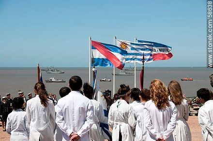 Día de la Armada en  su plaza de Punta Gorda. - Departamento de Montevideo - URUGUAY. Foto No. 58638
