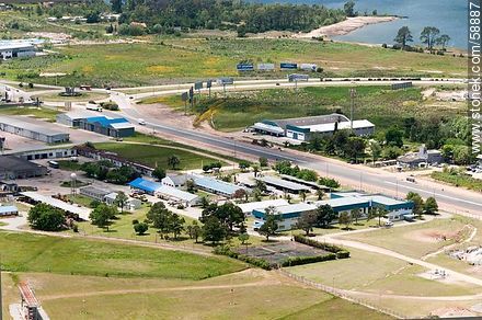 Vista aérea de la DINACIA. Ruta 106 Aparicio Saravia - Departamento de Canelones - URUGUAY. Foto No. 58887