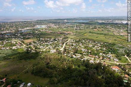 Vista aérea de Lagomar Norte - Departamento de Canelones - URUGUAY. Foto No. 58854