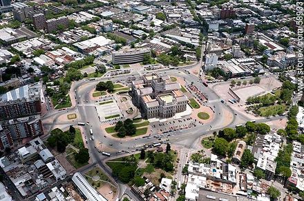 Vista aérea del Palacio Legislativo - Departamento de Montevideo - URUGUAY. Foto No. 58933