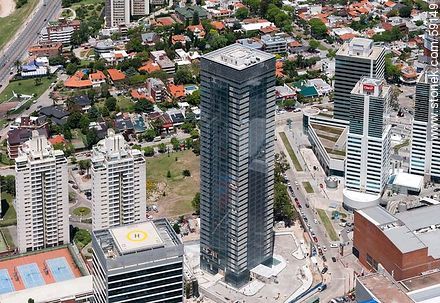 Aerial view of Torres Náuticas and WTC . Bonavita Street - Department of Montevideo - URUGUAY. Photo #59149