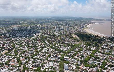 Vista aérea del barrio Buceo - Departamento de Montevideo - URUGUAY. Foto No. 59212
