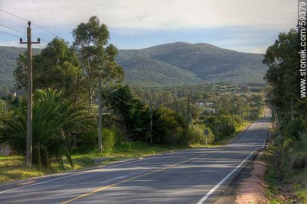 Ruta 71 en Las Flores - Departamento de Maldonado - URUGUAY. Foto No. 59379