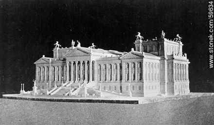 Frente del Palacio Legislativo en construcción en 1909. - Departamento de Montevideo - URUGUAY. Foto No. 59634