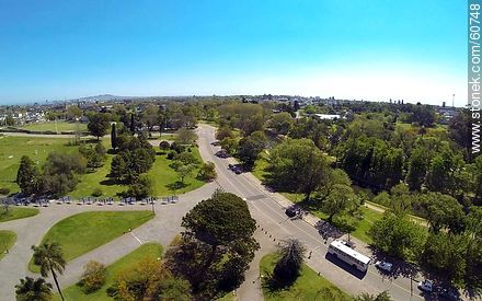 Vista aérea del parque del Prado. Avenida Delmira Agustini. Senda Clara Silva - Departamento de Montevideo - URUGUAY. Foto No. 60748