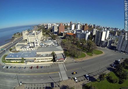 Edificio Mercosur y casino municipal - Departamento de Montevideo - URUGUAY. Foto No. 60887