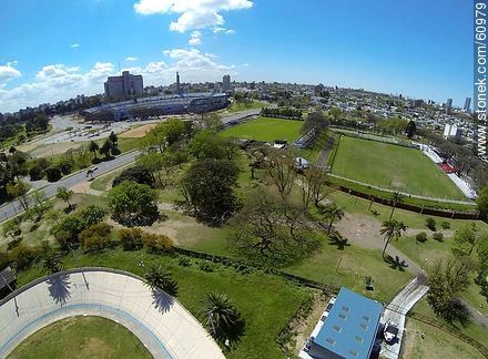 Foto aérea del Parque Batlle - Departamento de Montevideo - URUGUAY. Foto No. 60979