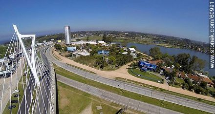 Fotografía aérea del Puente de las Américas que une las avenidas Giannattasio con la de las Américas - Departamento de Montevideo - URUGUAY. Foto No. 60991