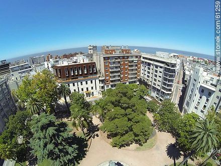 Foto aérea de la Plaza Zabala - Departamento de Montevideo - URUGUAY. Foto No. 61259