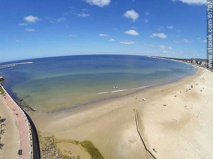 Foto aérea de la playa - Departamento de Maldonado - URUGUAY. Foto No. 61707