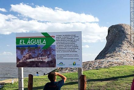 El Águila de piedra de Atlántida - Departamento de Canelones - URUGUAY. Foto No. 61886