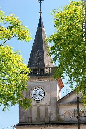 Reloj en la torre de la iglesia - Departamento de Durazno - URUGUAY. Foto No. 62117