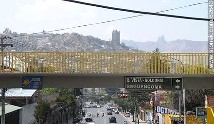 Pedestrian bridge over Avenida Hernando Siles - Bolivia - Others in SOUTH AMERICA. Photo #62643