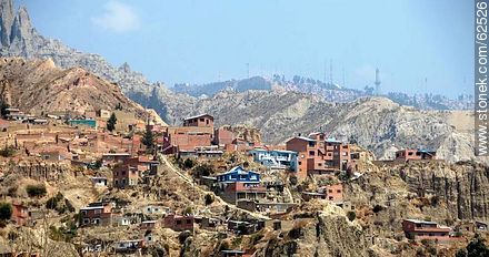 Montañas y barrios al sur de la capital - Bolivia - Otros AMÉRICA del SUR. Foto No. 62526
