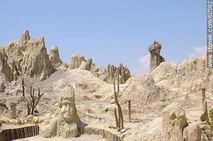 Tourist circuit of the Moon Valley - Bolivia - Others in SOUTH AMERICA. Photo #62582