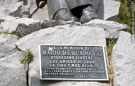 Statue Mario Mercado. Square Bolivia - Bolivia - Others in SOUTH AMERICA. Photo #62721