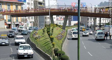Pedestrian bridge over Avenida Velasco Pérez - Bolivia - Others in SOUTH AMERICA. Photo #62650