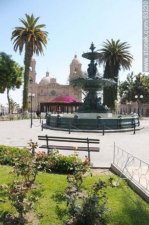 Fountain of Paseo Civico - Perú - Others in SOUTH AMERICA. Photo #63230