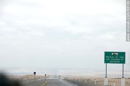 Road to Tacna. Panamericana Sur, Route 5 - Perú - Others in SOUTH AMERICA. Photo #63168