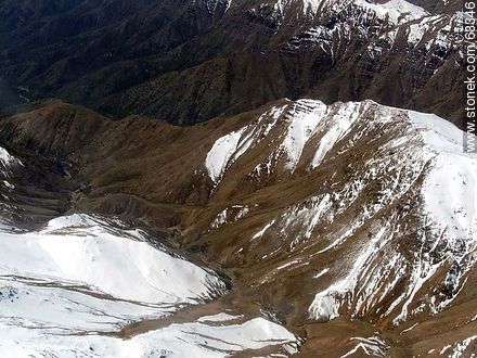 La Cordillera de los Andes con picos nevados - Chile - Otros AMÉRICA del SUR. Foto No. 63346